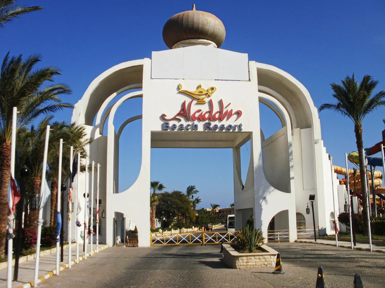 Aladdin Beach Resort in Hurghada