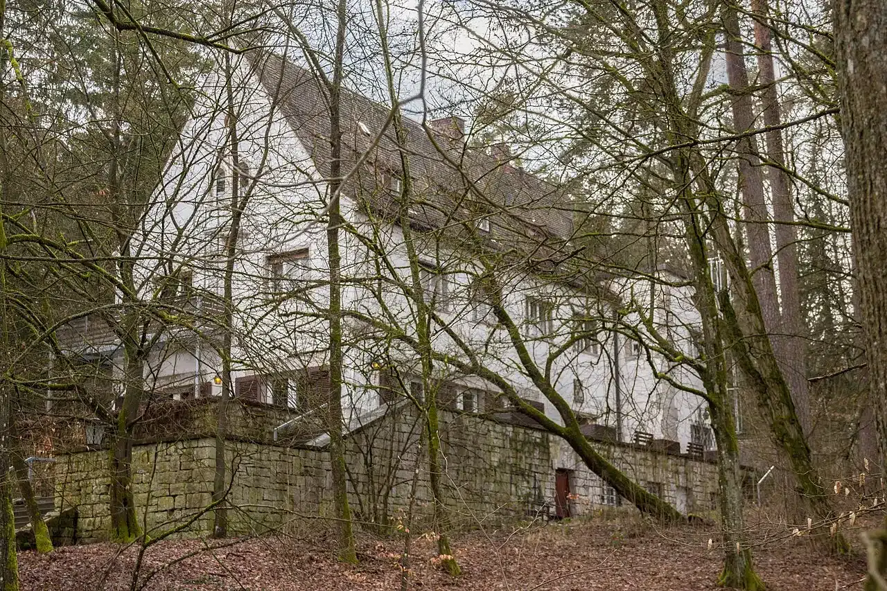 Ehem. Jagdvilla in Schwarzenbruck à Nuremberg