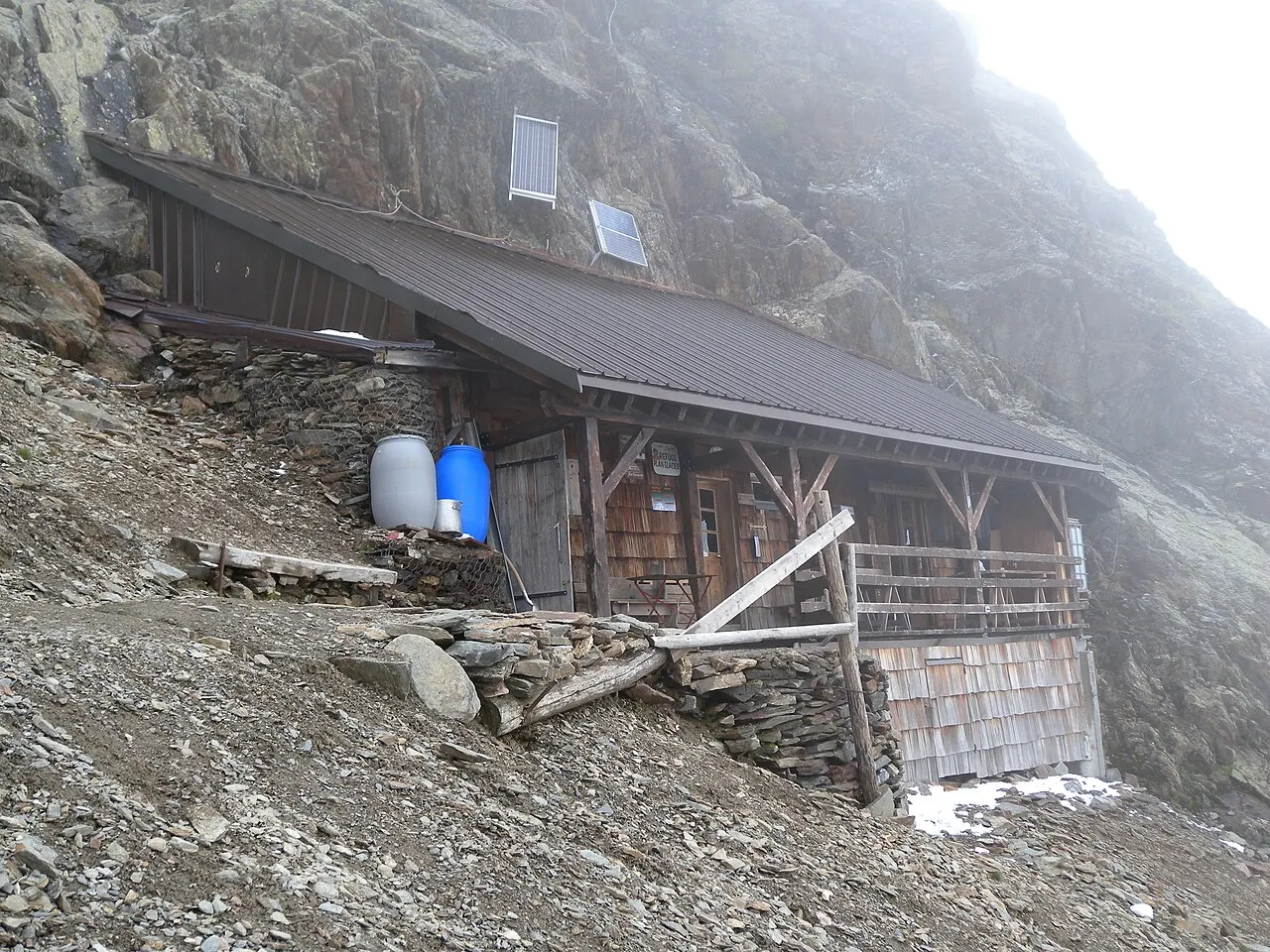 refuge de Plan Glacier a Chamonix-Mont-Blanc